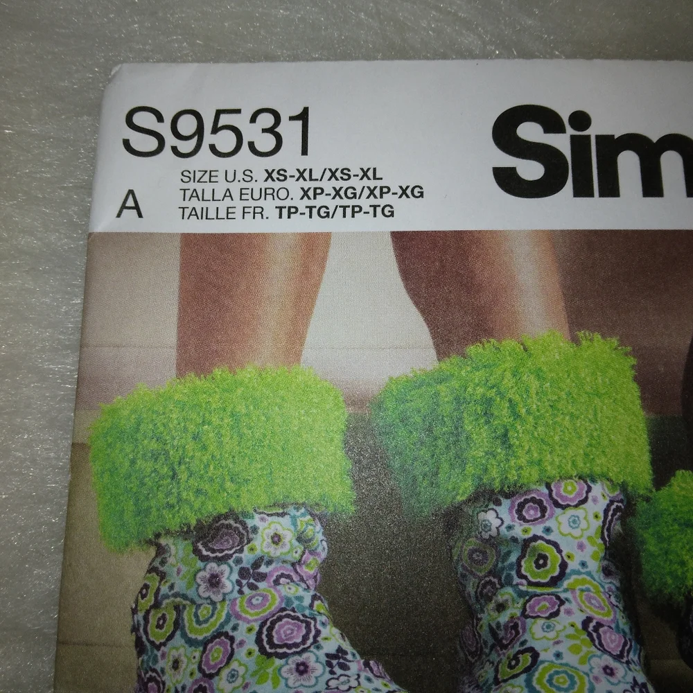 Simplicity Pattern S9531 for Cozy Boot Covers